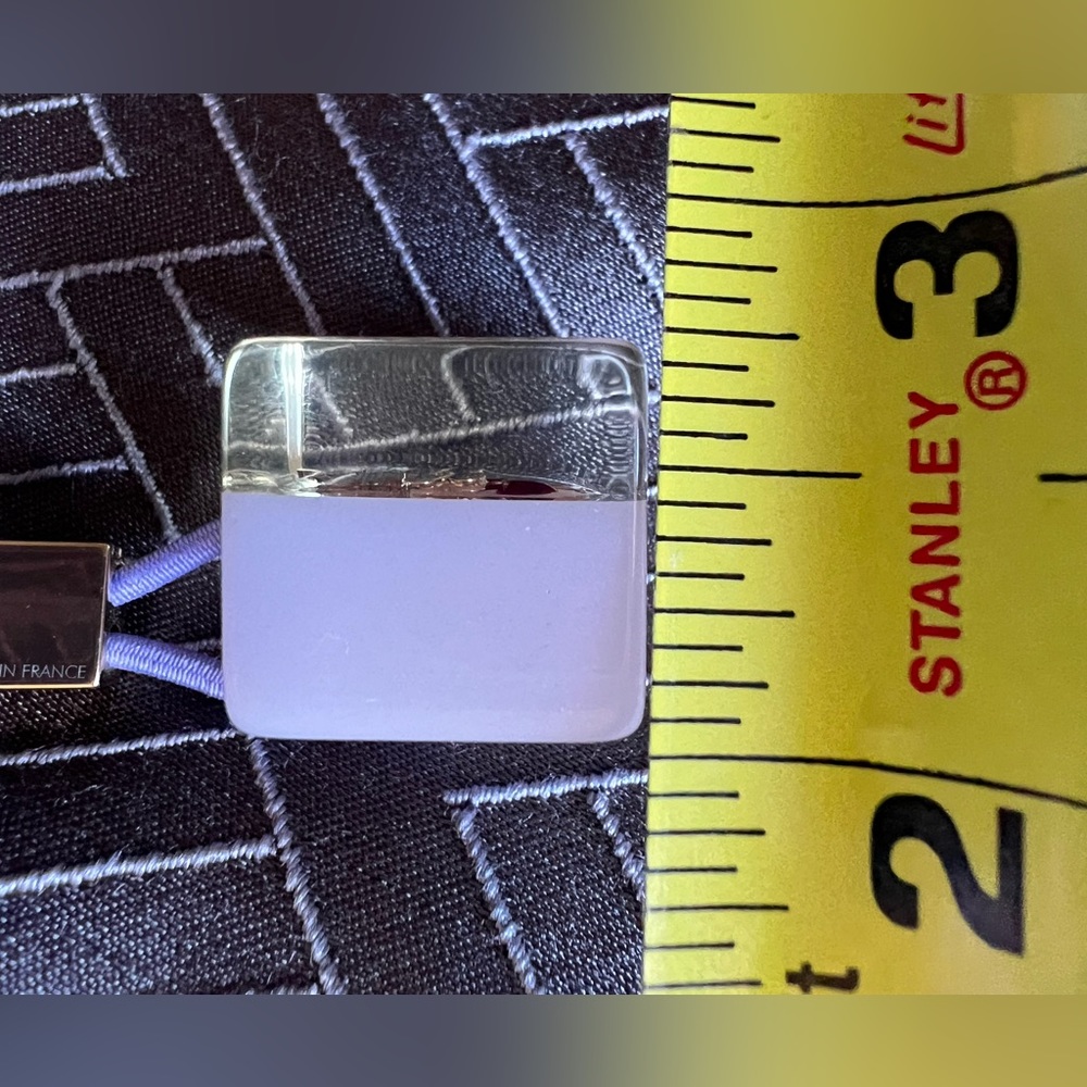 Louis Vuitton Hair Tie - Picture 8 of 8